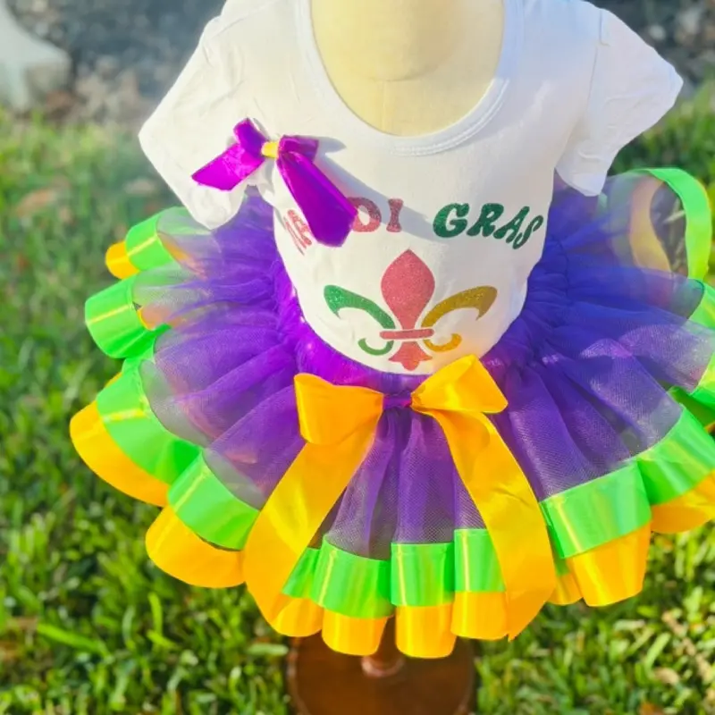 Mardi Gras Mambo Tutu Set with Skirt and Top, White T-Shirt, Purple and Green Tulle Skirt, "DI GRAS" Print, Flamenco Style