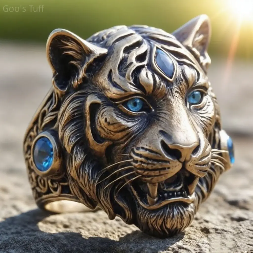 Men's Eco-Friendly Alloy Tiger Head Ring - Vividly Carved Bold Domineering Masculine Finger Jewelry, Ideal for Birthday Holiday Gifts