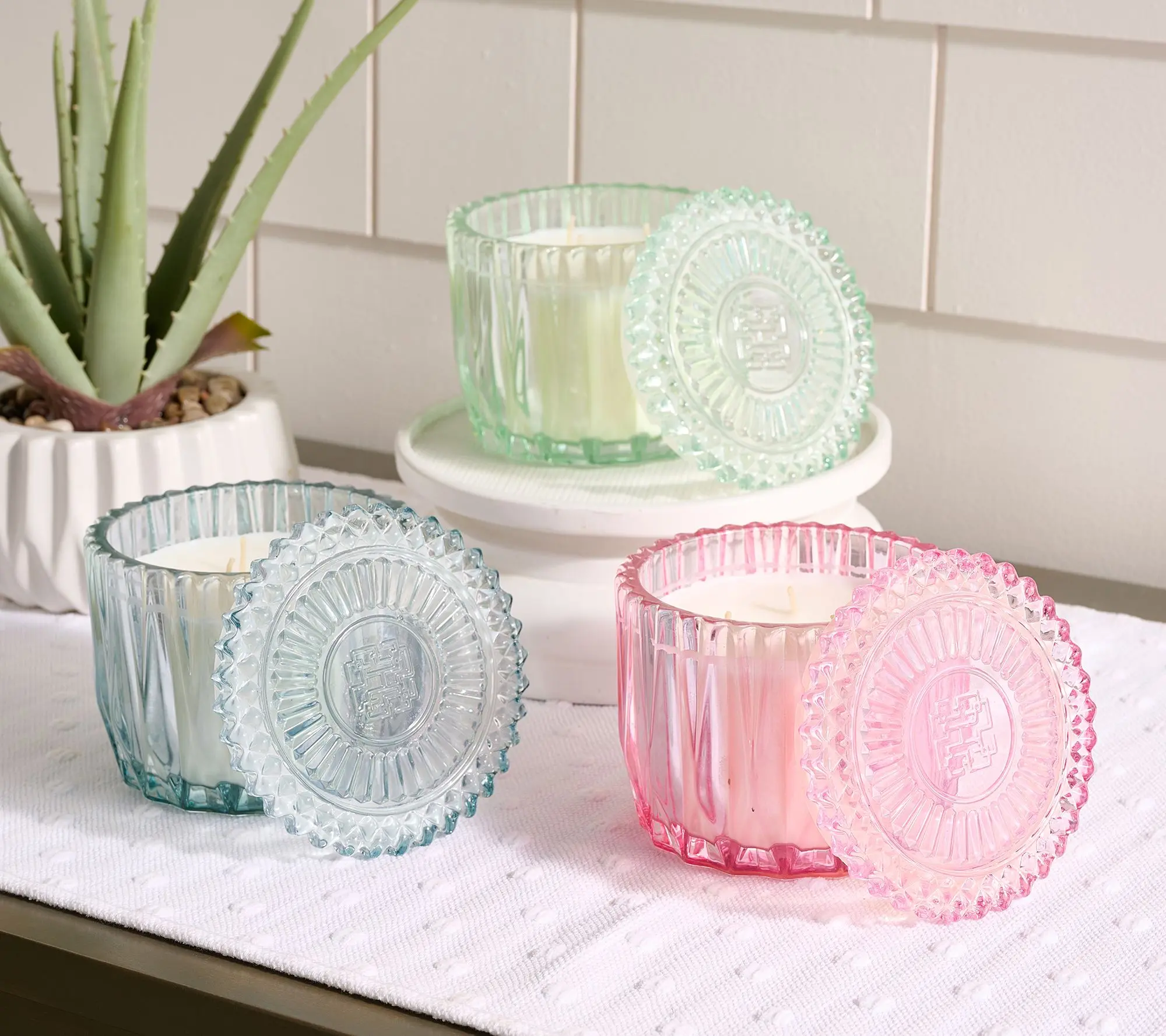 HomeWorx by Slatkin + Co. S/3 14oz Spring Classic Faceted Glass Candles HomeWorx by Slatkin + Co. S/3 14oz Spring Classic Faceted Glass Candles