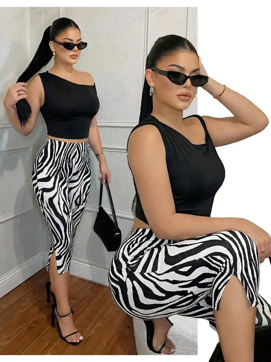 Plus Size Women's Black And White Zebra Print High-Waist Elastic Knit Slim-Fit Cropped Leggings With Side Slits,Summer Classy Elegant Night Vacation
