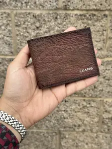 CUADRA CARTERA PIEL DE TIBURON - CAFE