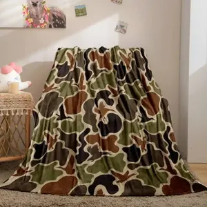 Camouflage Series 3D Digital Print Flannel Blanket, Digital Printed Camouflage Theme, Suitable for All Seasons, Ideal for Bed Blankets, Sofa Throws, Shawls, Bath Towels, Outdoor Blankets, And Car Covers