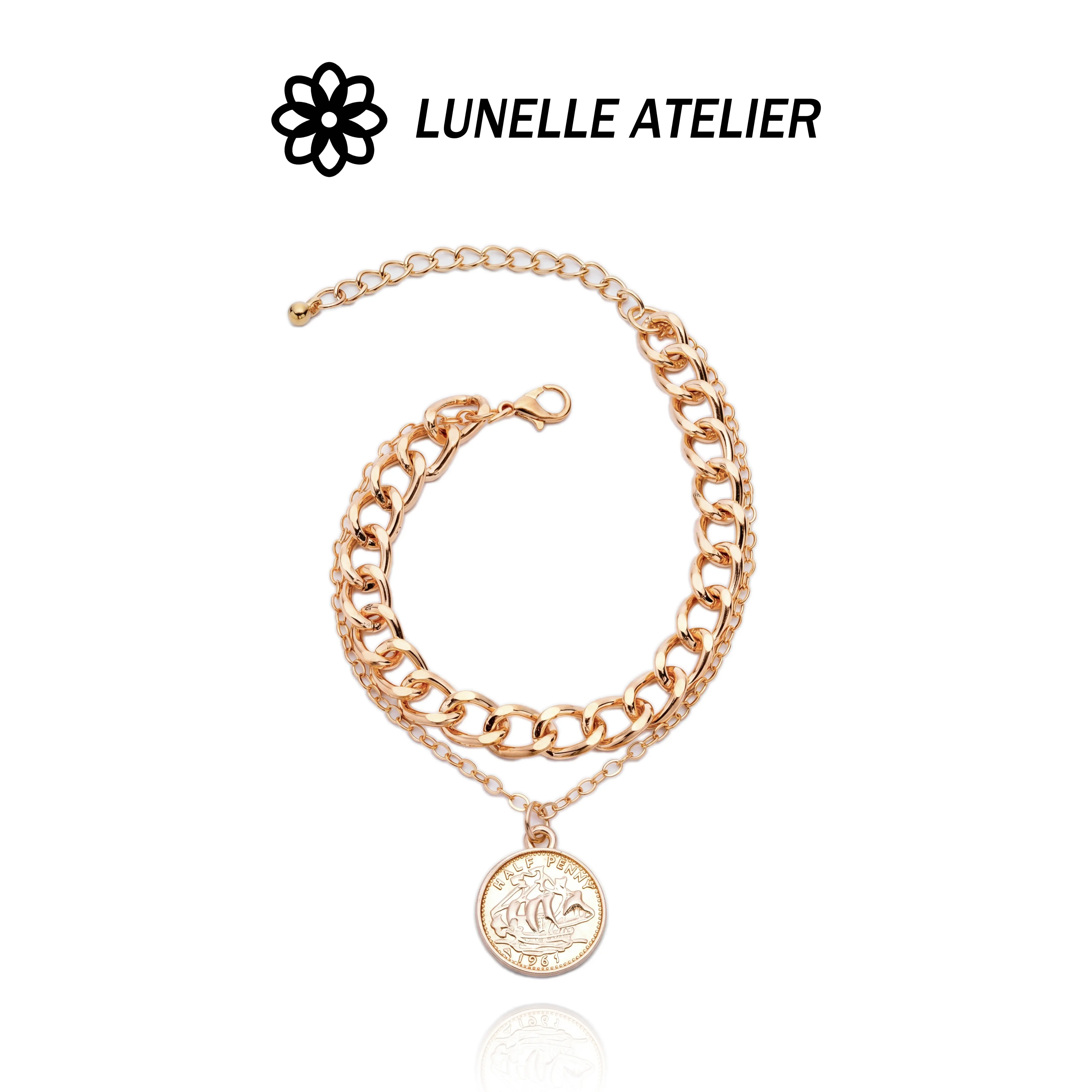 Gold Cuban Chain Bracelet for Women Vintage Coin Pendant Alloy Material Hypoallergenic Durable Jewelry Gift