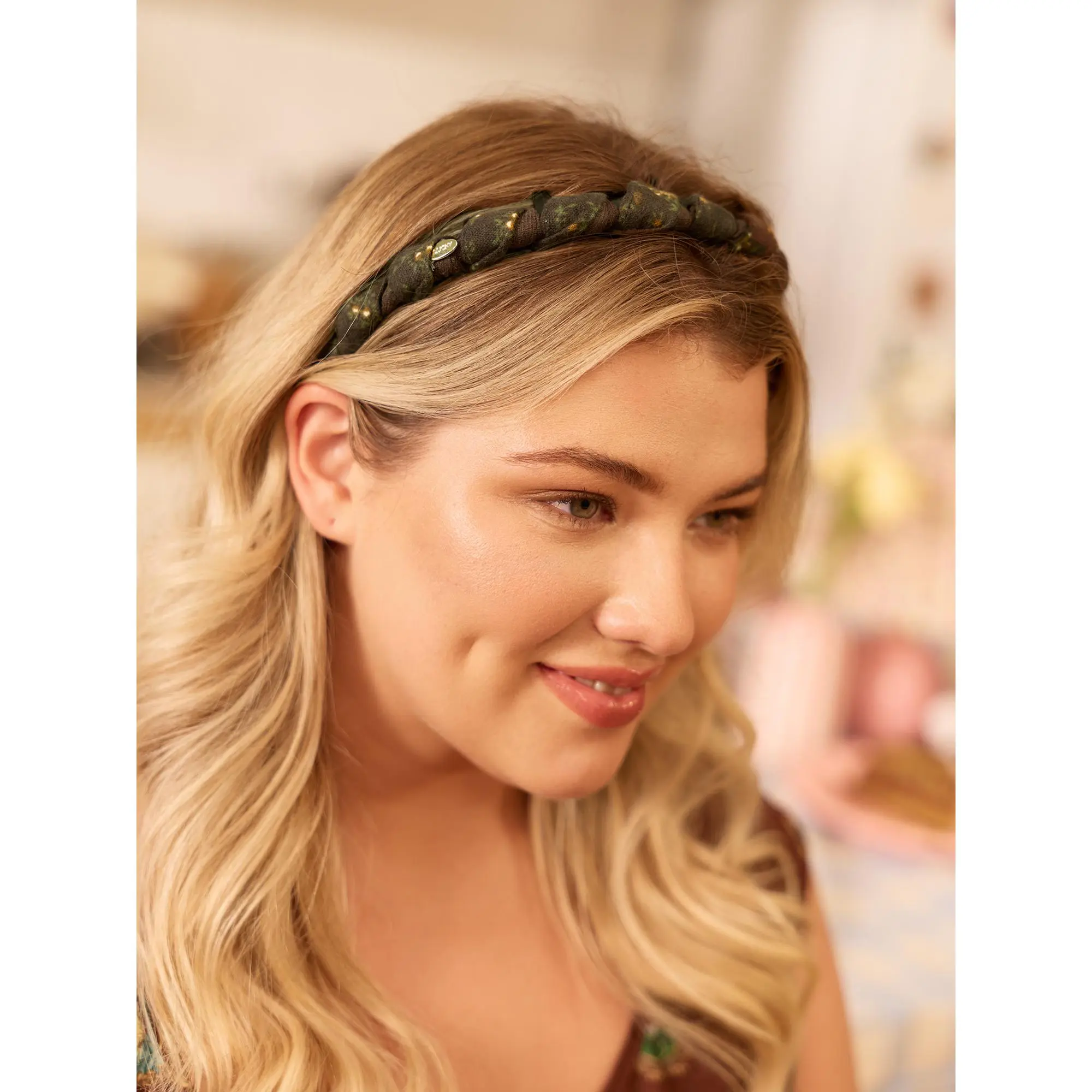 BloomChic Vintage Floral Twist Braided Headband 【M-6XL】