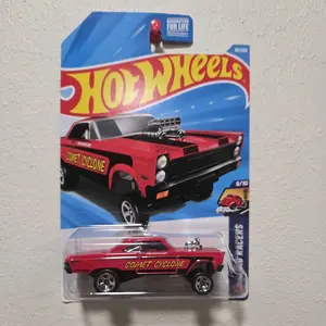 Hot Wheels '65 Mercury Comet Cyclone