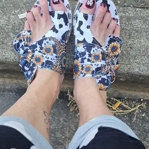 Vortread Women's Summer Sandals, Sunflower Print Flat Shoes, Lightweight Comfortable Round Toe Slip-On, Casual Beach Vacation Style