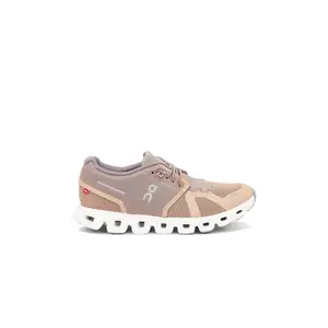 On Cloud 5 Sneaker in Rosebrown & Fog