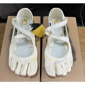 Women's  Vibrams V-Soul Women’s Minimal Running Shoes – Barefoot Feel Design