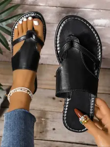 Women's Flat Sandals with Non-Slip Soft Soles, Comfortable Breathable Retro Style, Perfect for Beach and Outdoor Wear