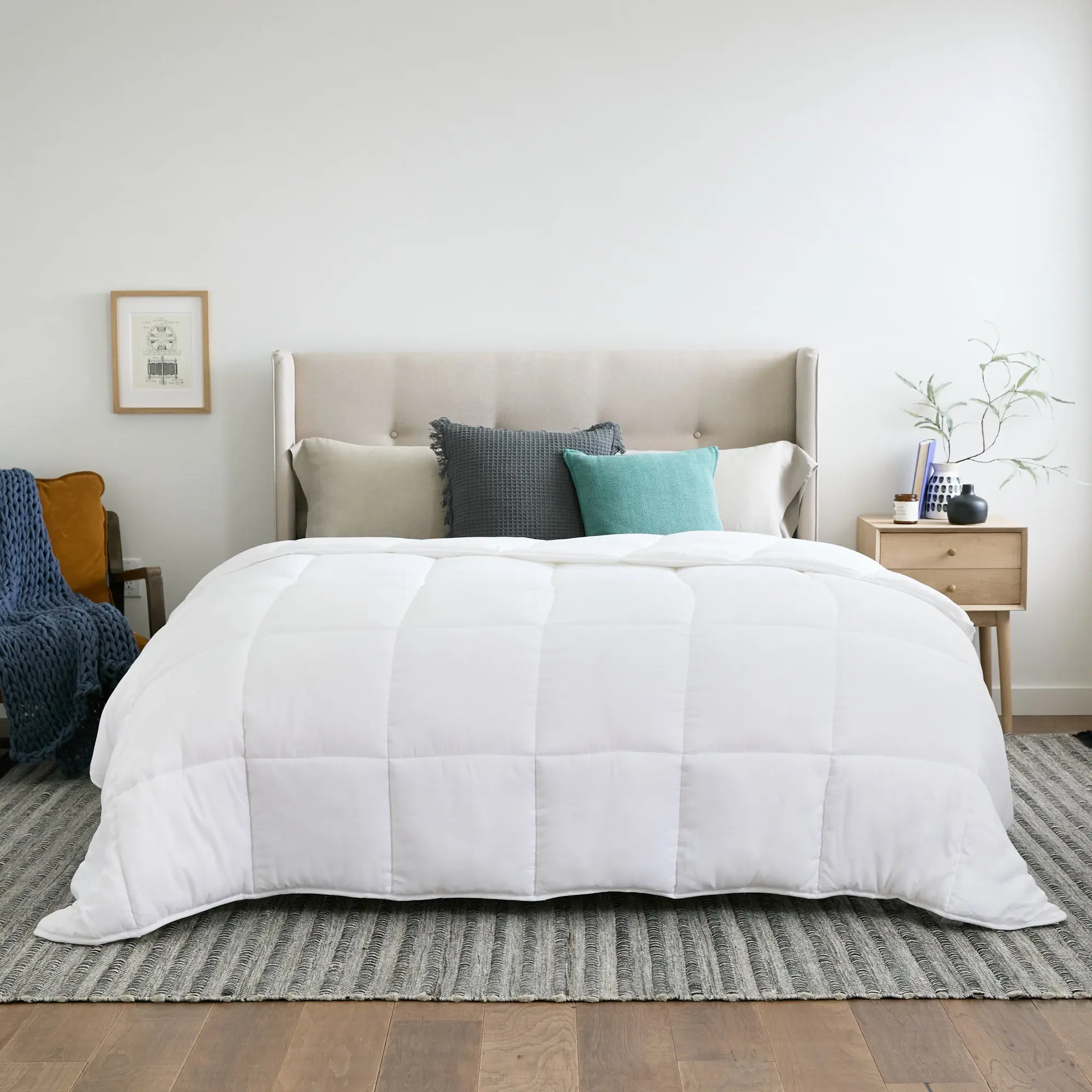 Down Alternative Comforter - All-Season, Temperature-Regulating Bedding Duvet for Year-Round Sleep