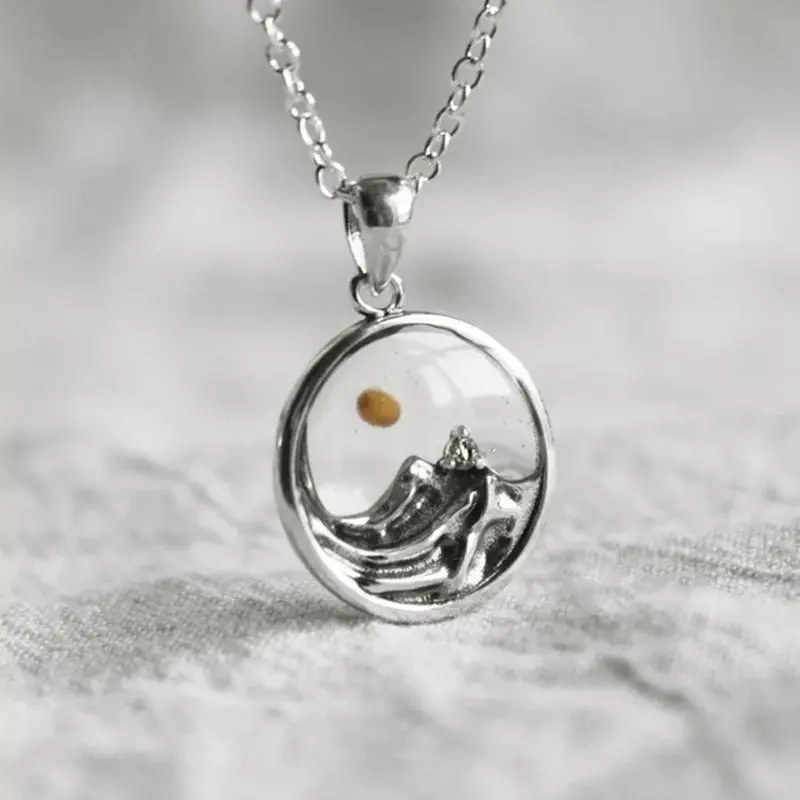 Mountain-Themed Christian Necklace with a Stainless Steel Chain, Casual Unisex Jewelry Symbolizing Faith and Strength - A Meaningful Gift for Friends and Loved Ones for a Birthday or Anniversary, Stylish Mountain-Themed Christian Jewelry
