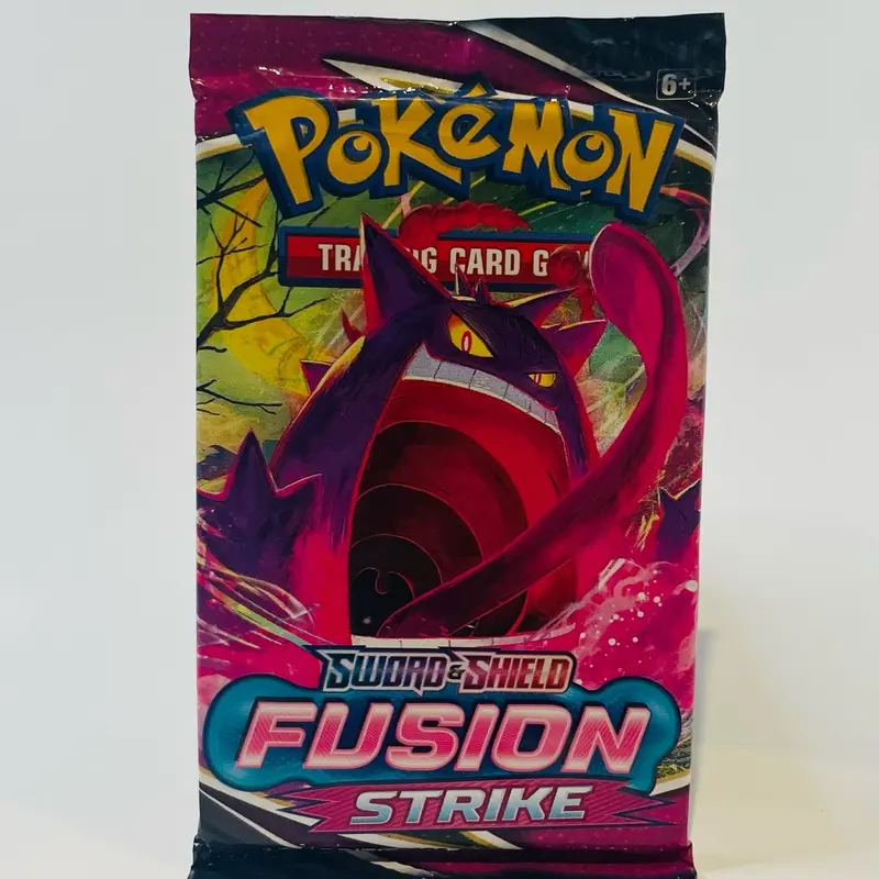fusion strike booster box card list Amazon.com: Pokemon TCG: Sword & Shield Fusion Strike Build and Battle Booster Kit Box Set : Toys & Games