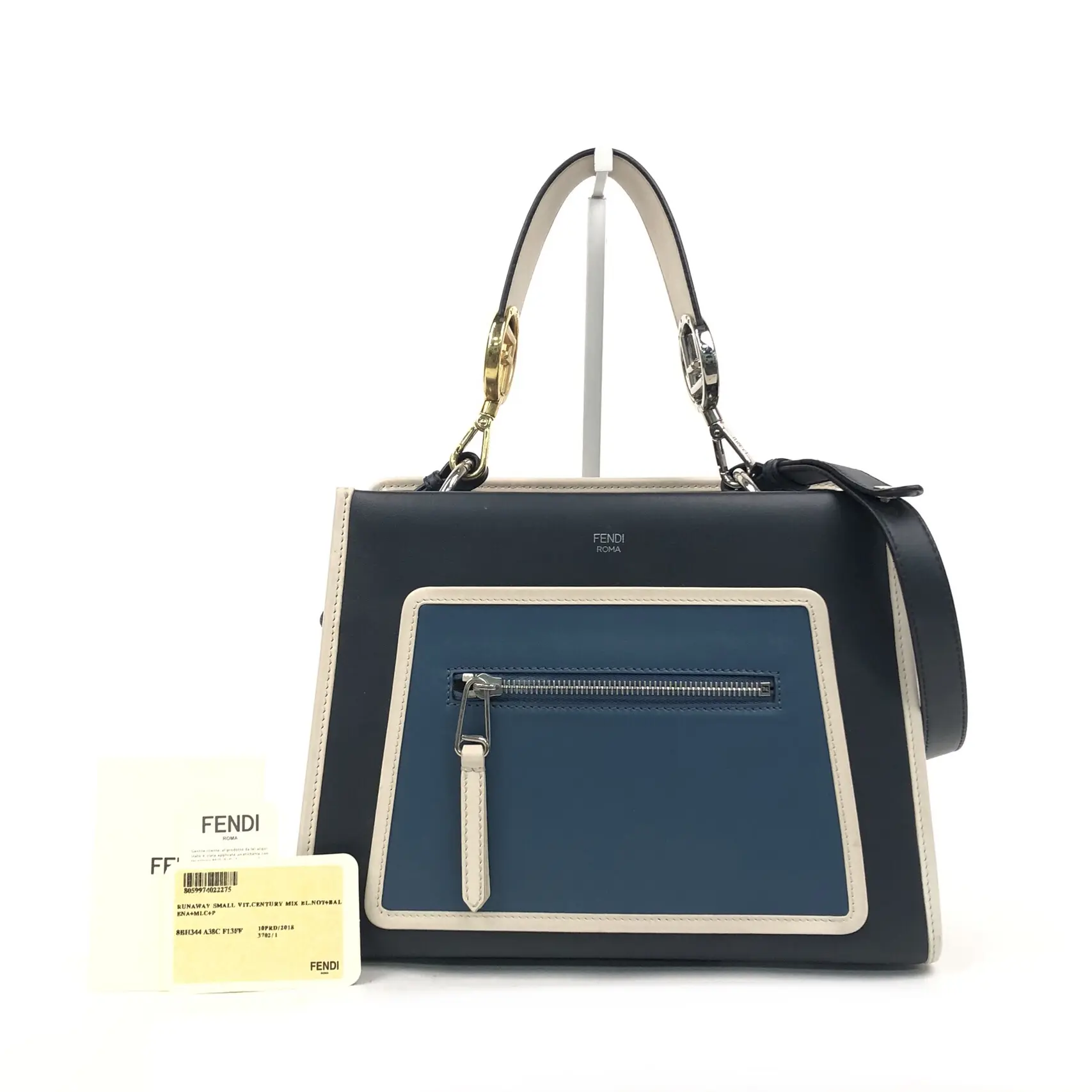 Pre-owned FENDI Leather Shoulder Bags 11.42'' R2059 Shoulder Bag C1369351872 0806 T2 Ella