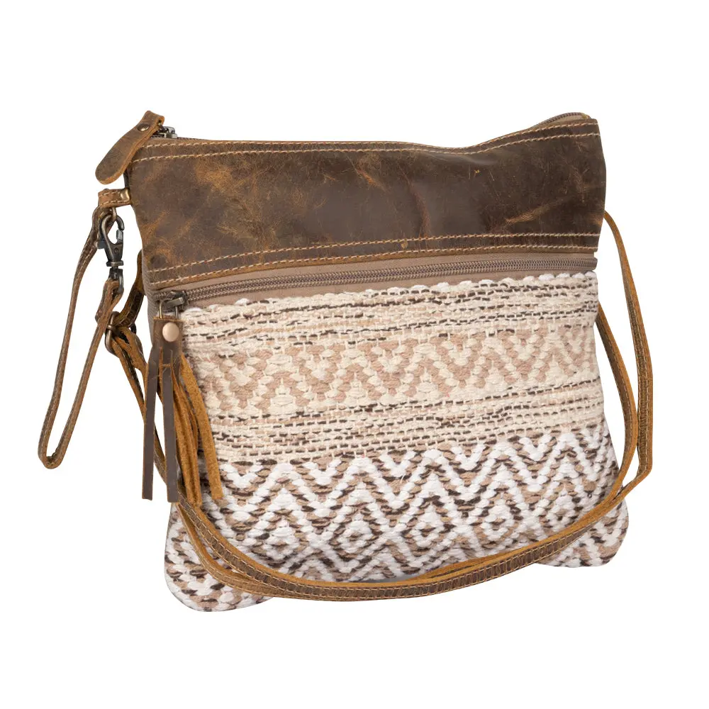Western Aztec Crossbody Bag for Women, Upcycled Canvas and Leather Shoulder Bag with Fringe Detail, Fashionable for Everyday Use, Leather Shoulder Bags, Fashionable Crossbody Bag