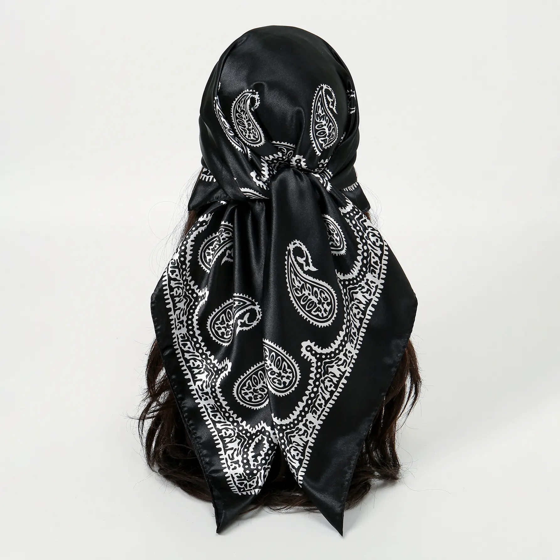 Women's Satin Paisley Print Bandana Scarf - Square Scarf Head Wrap, Hip Hop Streetwear Sports Headband Accessory, Paisley Print Scarf