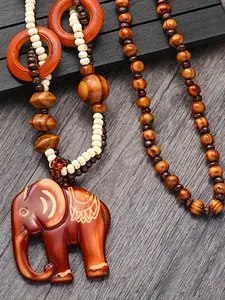 Bohemian Wooden Elephant Pendant Necklace, Handmade Beaded Details, Eternal Vintage Charm, Unisex Jewelry, 1 Piece, Boho Style Necklace