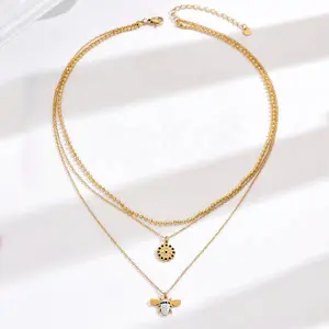 Titanium Steel Bee Pendant Layered Necklace – Elegant Multi-Layer Chain with Cubic Zirconia Accents，For Daily Party ,Daily Decor,Trendy All-match & Exquisite Jewelry ,for Parties & Birthdays, Personalized Jewelry Gifts,Anniversary Gifts