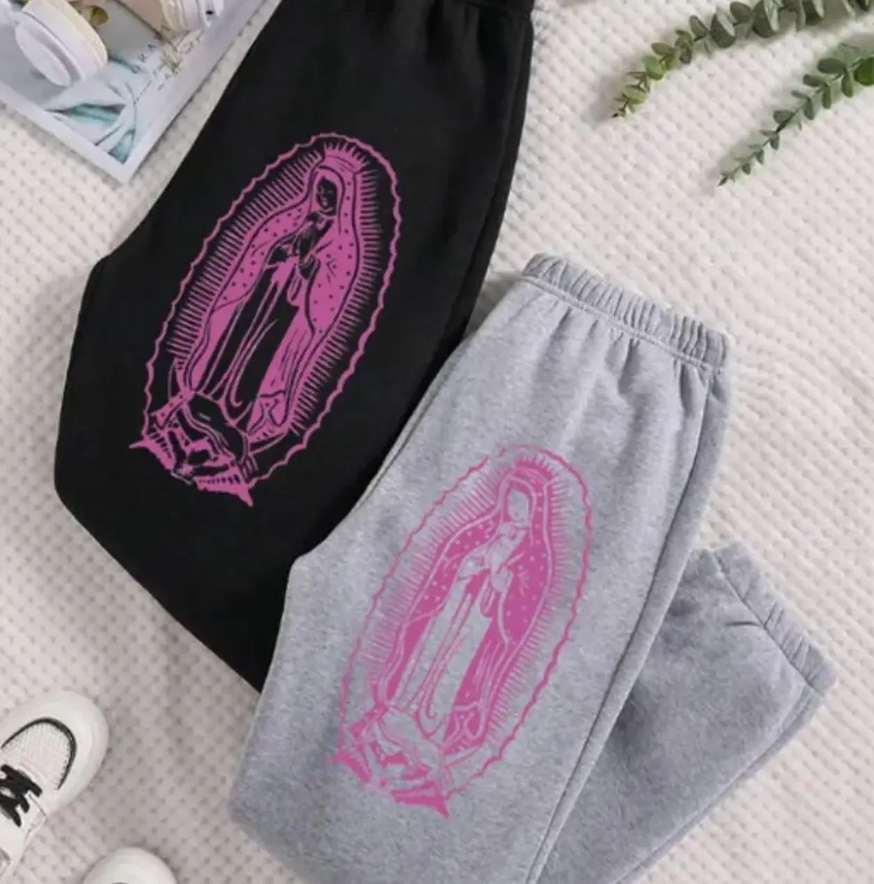 Virgen de Guadalupe Sweatpants, Trendy Top Pants, Cotton Graphic Casual Sweatpants, Trending Bottoms For Woman