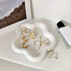 Flower-Shaped Jewelry Tray, Creative Home Decor Storage Holder, 3.94 Inch Jewellery Display Plate, No Included Accessories