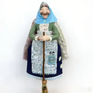 Creative Kitchen Resin Witch Doll - Durable Resin Whimsical Design for Kitchen Decor.