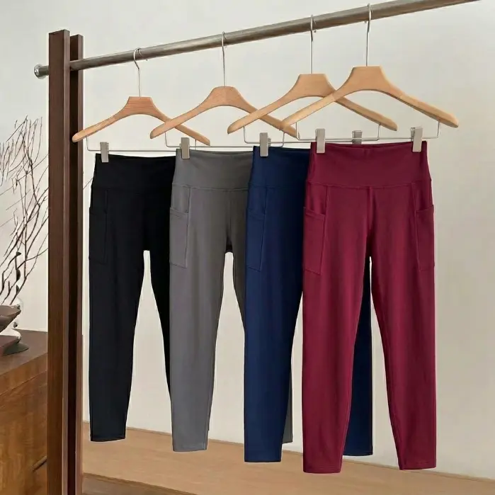 Women's 4-Pack Plus Size High-Waist Pocket Tummy Control Compression Yoga Pants - Stretchy Soft, Breathable Athletic Bottoms, Gusset Crotch, Anti-Odour, All-Season Activewear for Fitness, Gym Exercise, Cold/Machine Washable Athleisure Fitness Clothes, Com