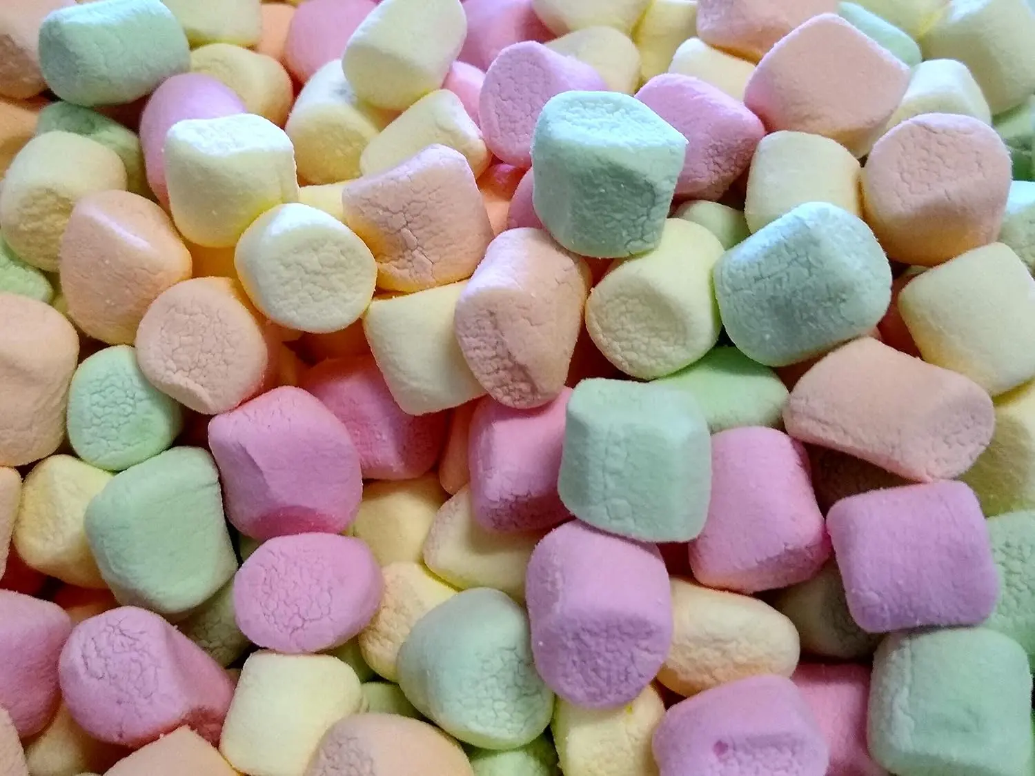 10 oz Fruity Marshmallow Candy - Orange, Lemon, Strawberry, Lime Flavors - Soft, Colorful Sweet Treats for Snacks, Parties - Add to Hot Cocoa, Cakes, Baked Goods, 10Oz