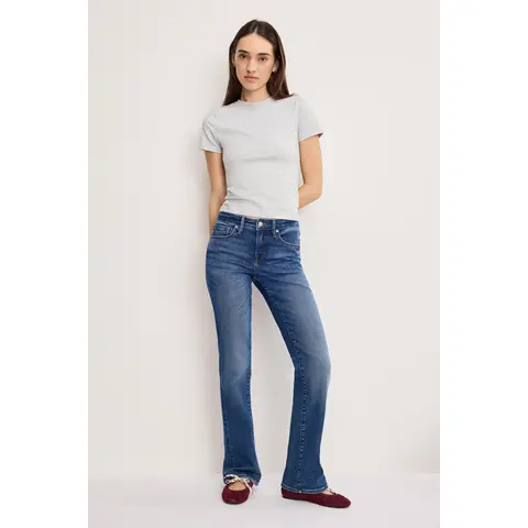 GOOD LOW RISE BOOTCUT JEANS | INDIGO1218