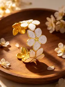 Flower Open Bracelet, French Luxury Enamel Petal Bracelet, 3D Glaze Flowers, Gold Plated Frame, Versatile Accessory