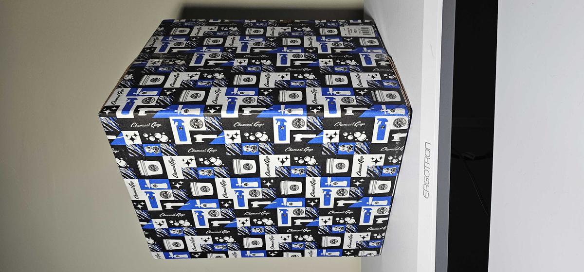 Item: Exclusive 15pcs Arsenal Car Wash Kit