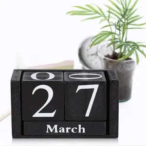 Simple Creative Wooden Flip Page Calendar, Home Desktop Study Desk Organizer, Office Organizer, Durable Wood Material Design, Perfect Gift Idea