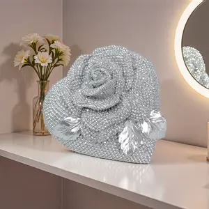 Silver Color Rose Heart Statue, Fashionable Desktop Decoration, Home Decor Accessory, Perfect for Home and Office Decor, Ideal Gift for Christmas, Valentine's Day, Thanksgiving