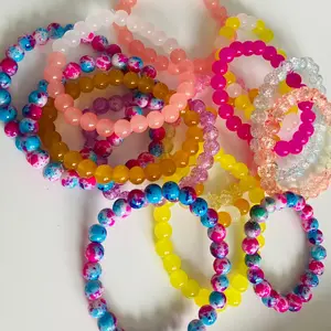 10 Randomly pick beaded bracelets Female Male