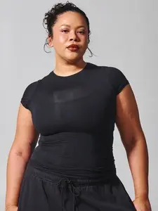 Halo Tee - Onyx Black