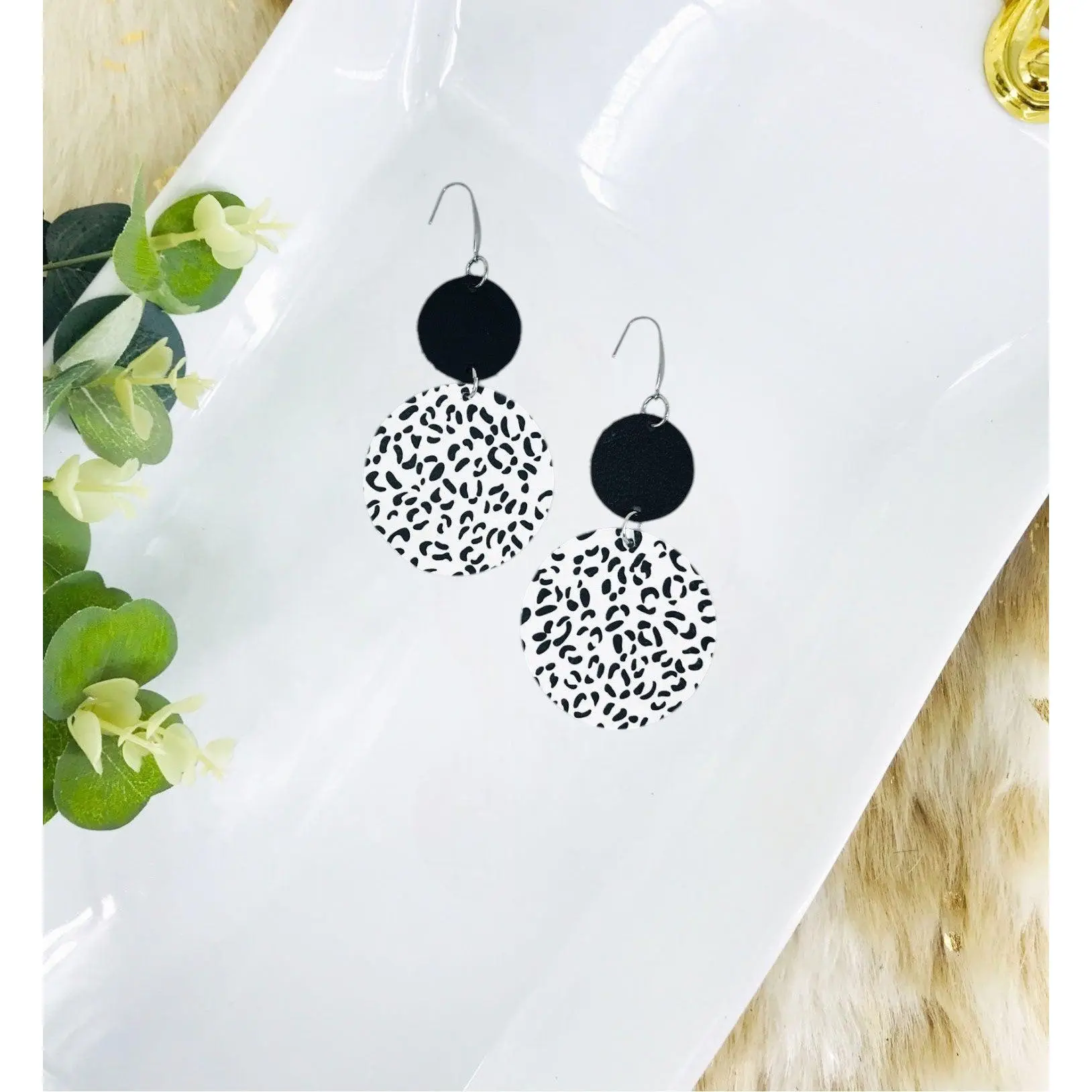 White and Black Loepard Leather Earrings - E19-1843