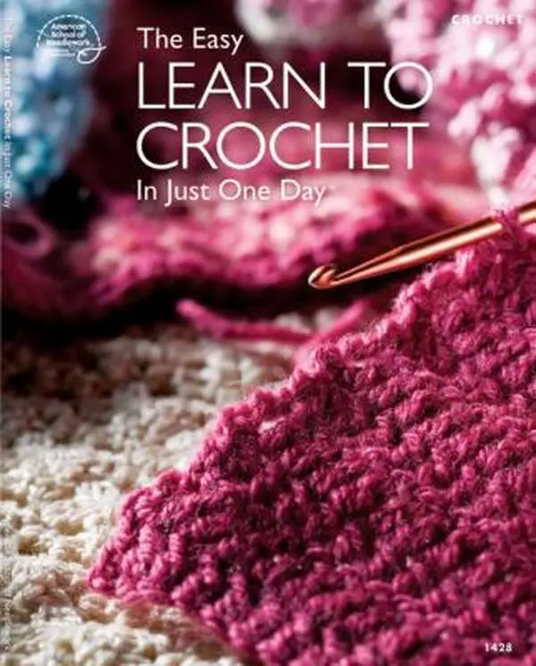 Used Crochet Instruction Book - DIY Beginners' Learning Crochet Guide, 1-Day Easy-to-Follow Instructions, Large Step-by-Step Diagrams (Softcover, English)