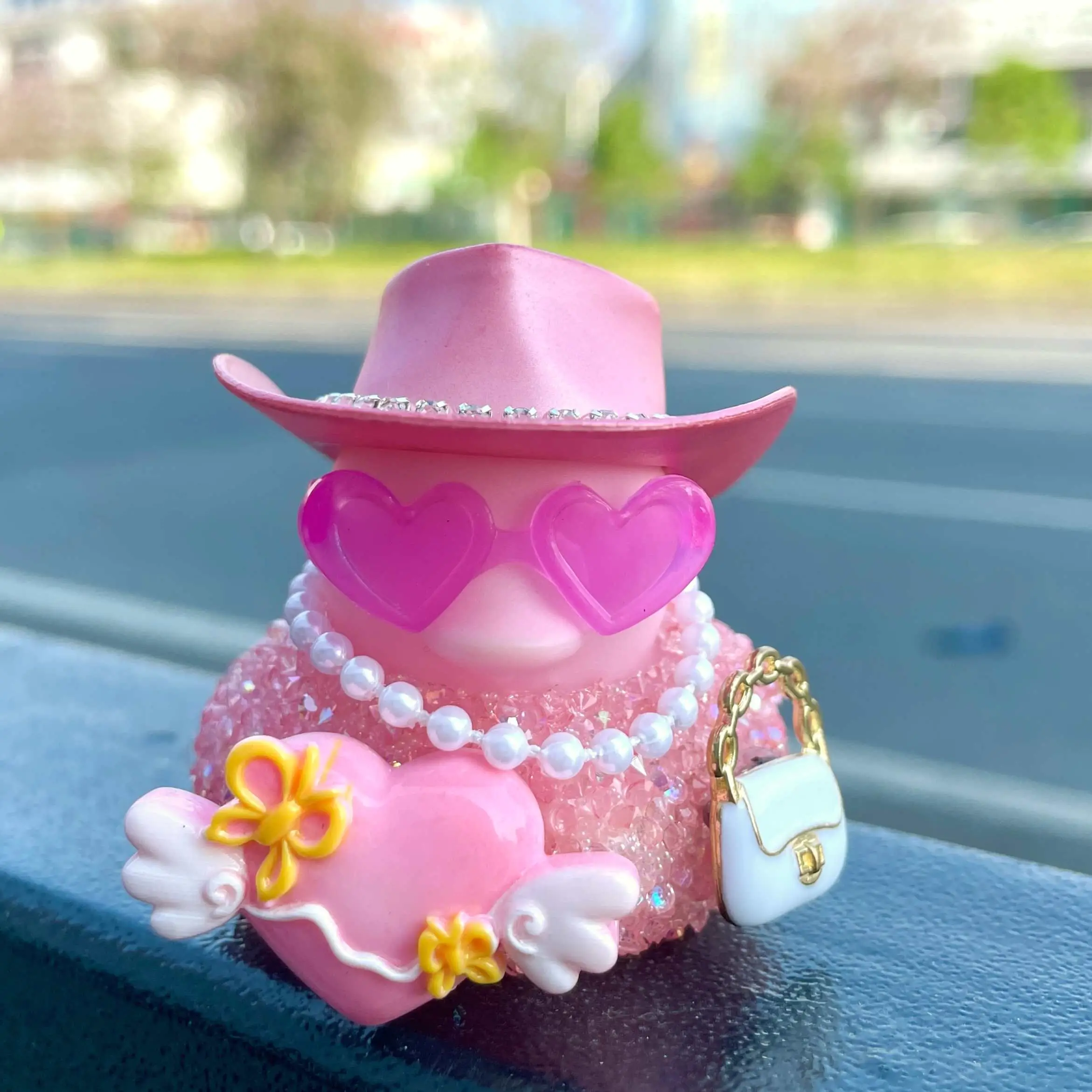 New Cool Guitar rubber duck car dashboard decoration