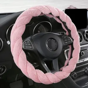 Cute Cartoon Plush Car Steering Wheel Cover, Universal Warm Handle Cover for Autumn and Winter, Soft Short Plush Material