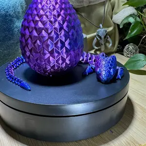 Quality Articulated Gecko with Egg