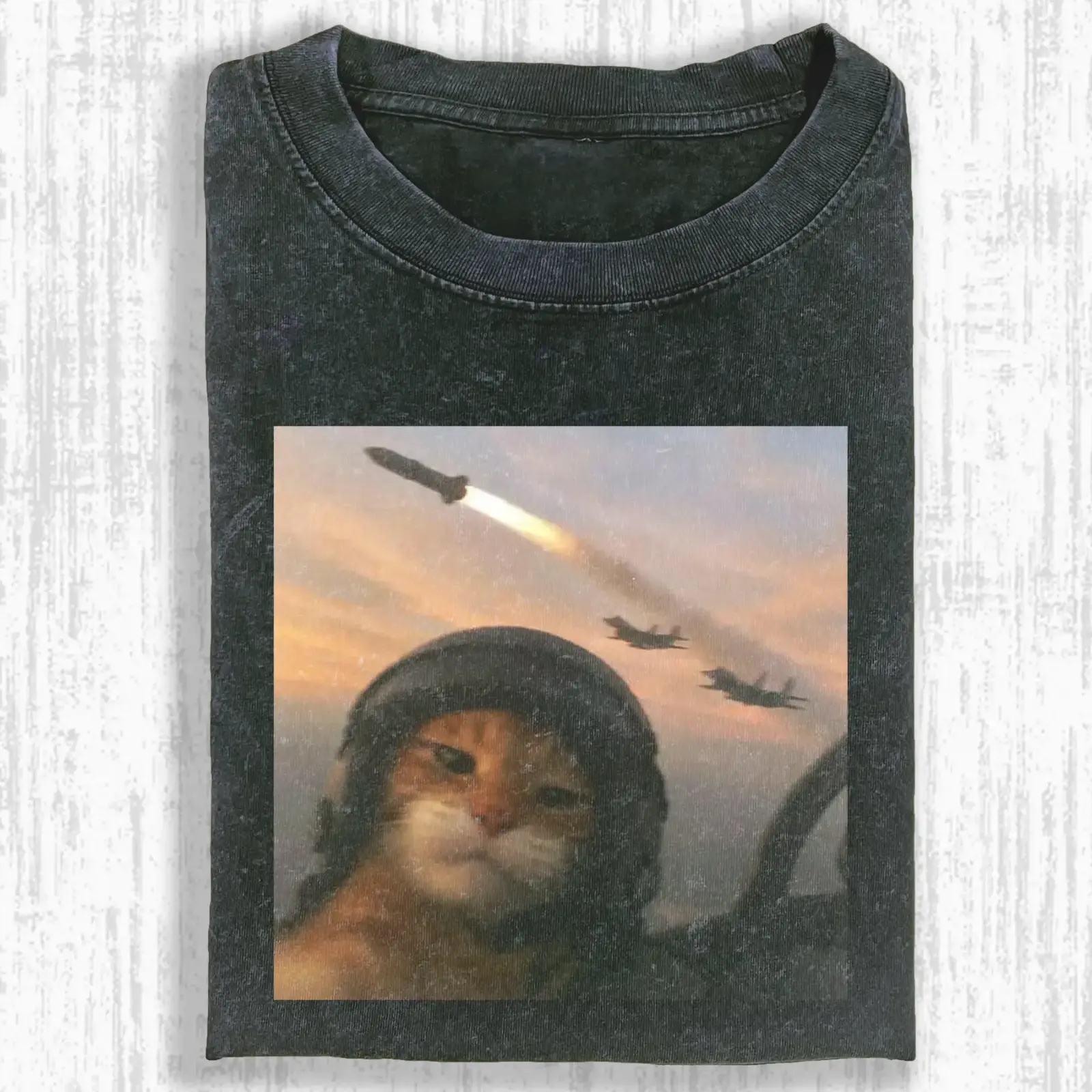 WACKY CAT T-SHIRT , Cool Cat Tee, Meme and Funny Cat Shirt, Womenswear Menswear, Gift for Women & Men, Unisex Tee, All size Top, Streetwear