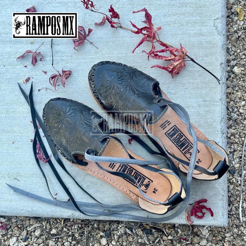 Womens Mexican Sandals, Handmade Leather Lace Up Sandals Huaraches, Sandalias Huaraches Mexicanos,Mexican leather Shoes Lace-up,NEGROS BLACK