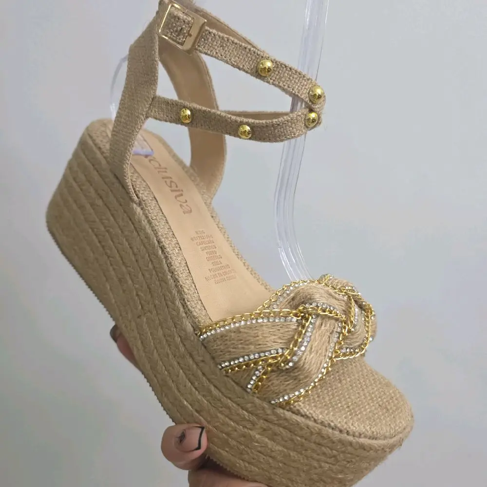 violet/ sandalia de plataforma en yute altura de 8cm con bordado de piedreria Footwear Casual Summer Girl