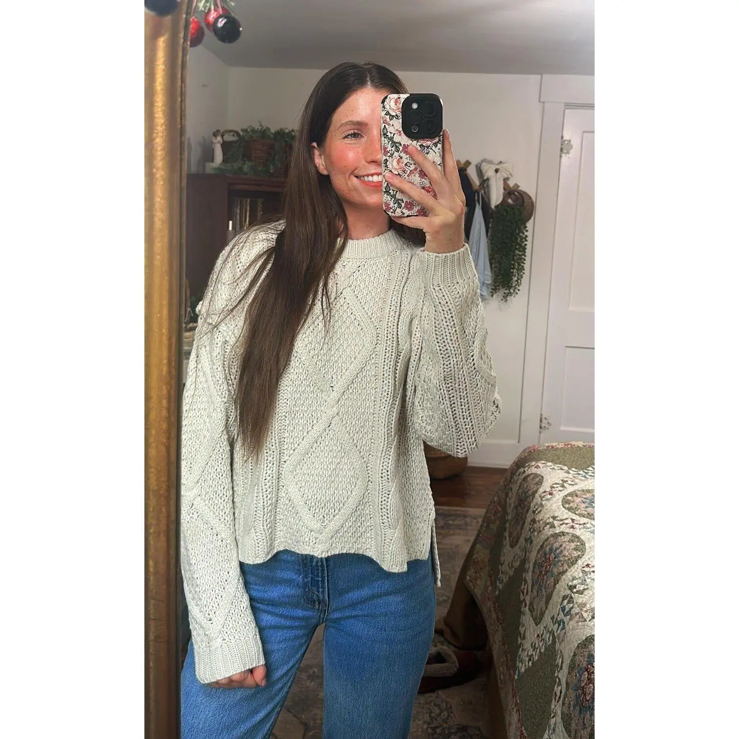 SUNDAY SWEATER