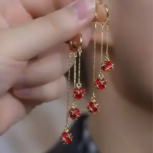 LisiZen Rhinestone Red Ball Chain Tassel Hoop Earrings, Retro Fashion Commute Light Luxury Jewelry DZEH4718