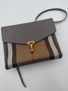 Pre-owned BURBERRY Leather Shoulder Bags Derby Calfskin House Check Small Macken