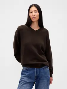 Gap Women's CashSoft Oversized V-Neck Sweater