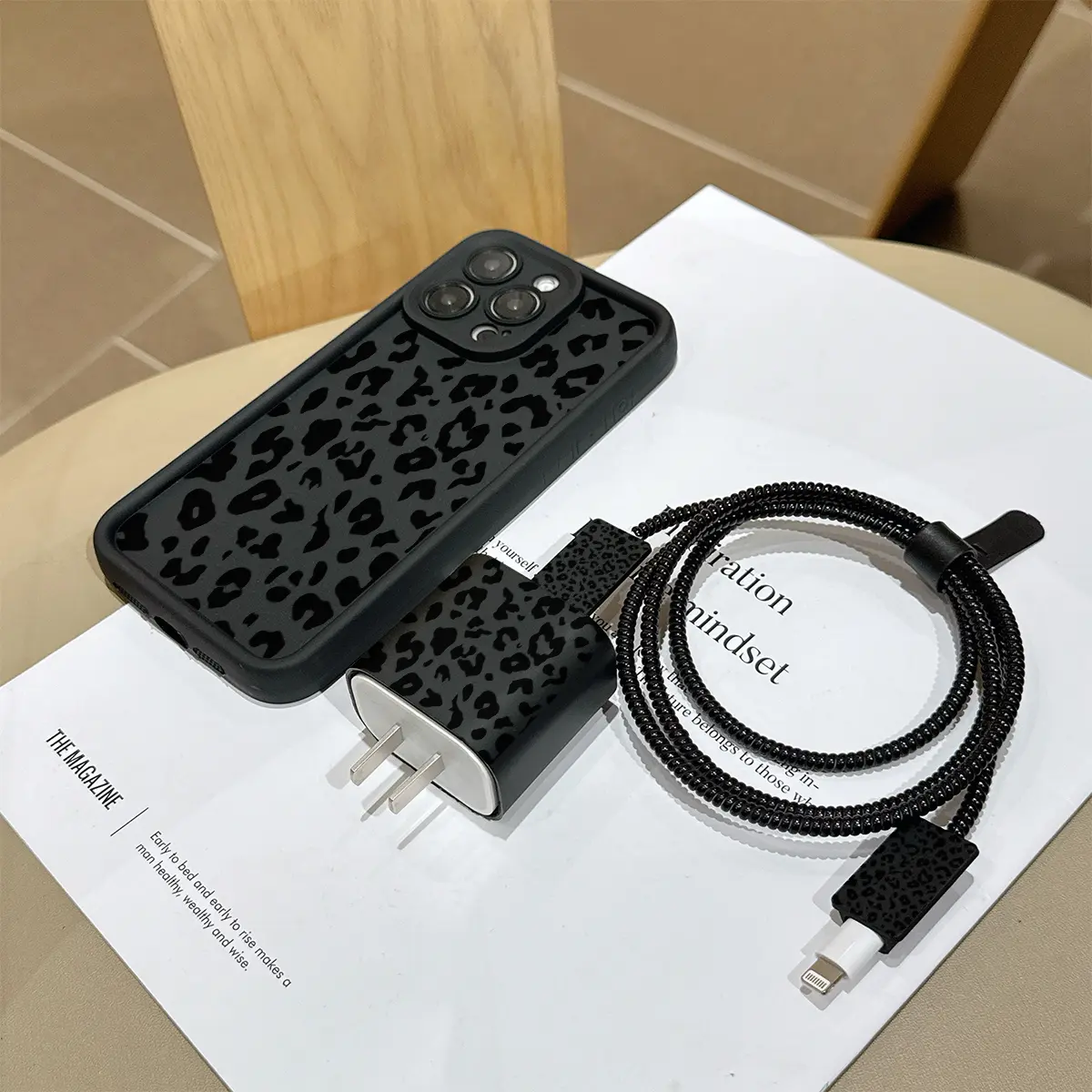 6 Piece Set Leopard Print TPU Cellphone Casing Shockproof Protective Phone Case, Charger Head Cover, Cable Protector, Storage Rope, Data Line Protection, Fits iPhone 6-17 Pro Max, Accessories, Durable