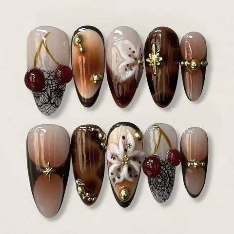 3D Shadow Floral Cherry French Starry Gold Bead Vintage Nails, Removable Glossy Press-On Manicure Set, Glossy Fake Nails, 30 Pieces for Chic Style