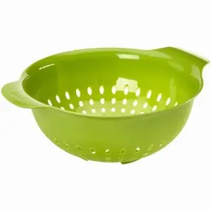 6 QT Strainer, Colander 6 QT Strainer, Colander