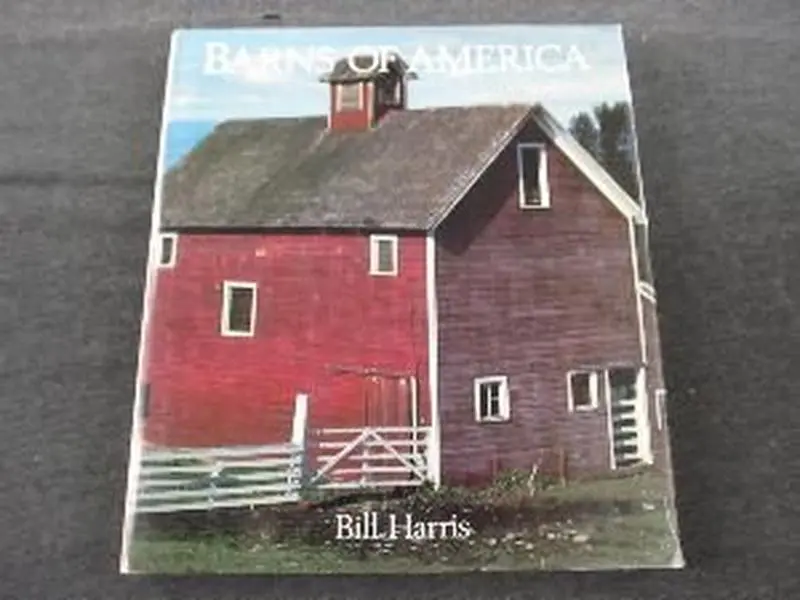 USED Book - Barns of America by Bill Harris (Hardcover) - english