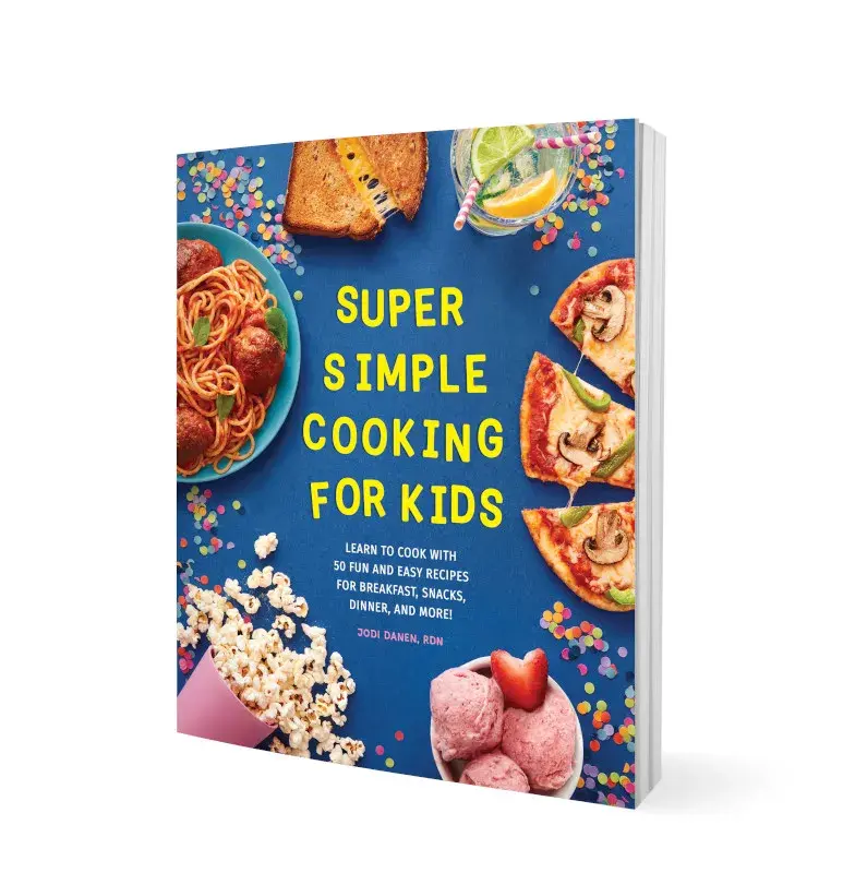 Super Simple Cooking for Kids – Learn to Cook with 50 Beginner-Friendly Recipes for Kids